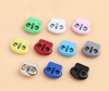 Rolha de bloqueio de cabo de metal com 2 furos el&aacute;sticos ajust&aacute;veis ​​coloridos personalizados por atacado para venda