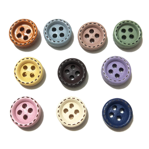 Disponibile Consegna rapida Bottoni in legno colorati per bambini, 16 l, 10 mm, con bordo largo, a 4 fori, per camicie