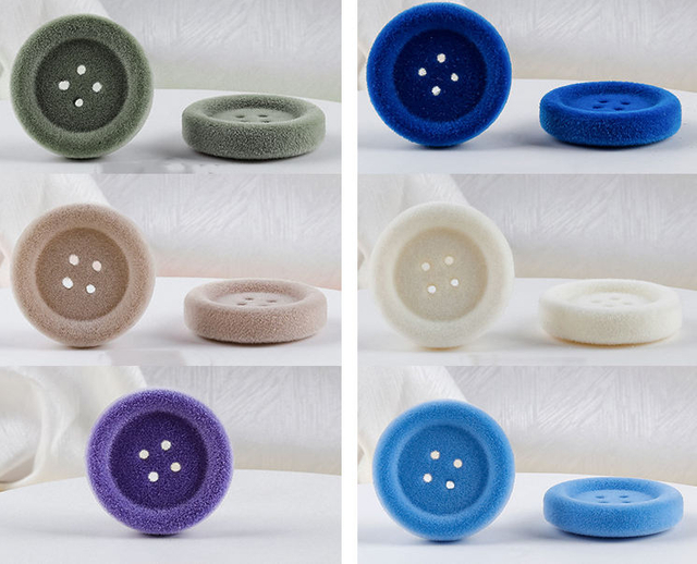 Botones de terciopelo flocado redondos coloridos de 4 agujeros de borde ancho 18mm 22mm 28mm 34mm para ropa