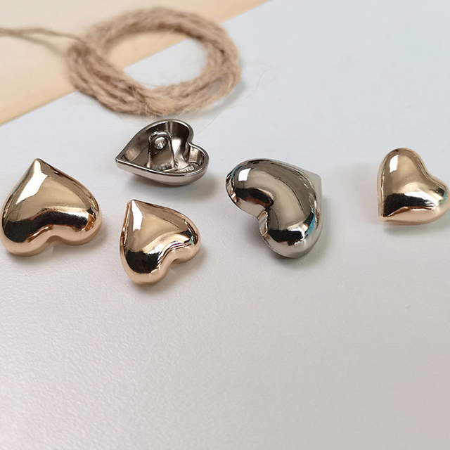 Bouton &agrave; tige m&eacute;tallique en forme de cœur, argent brillant, or, couture, pour v&ecirc;tements, vente en gros, en stock