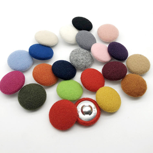 En stock, venta al por mayor, costura colorida en botones de v&aacute;stago cubiertos de tela con forma de seta