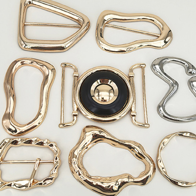 Fivela irregular do metal da decora&ccedil;&atilde;o dos elementos do oceano da forma dos multi estilos 